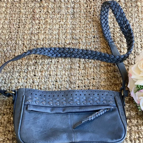 Hayden crossbody bag - Picture 5 of 7